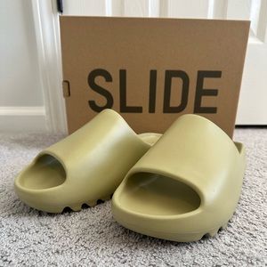 Adidas Yeezy Slides Resin